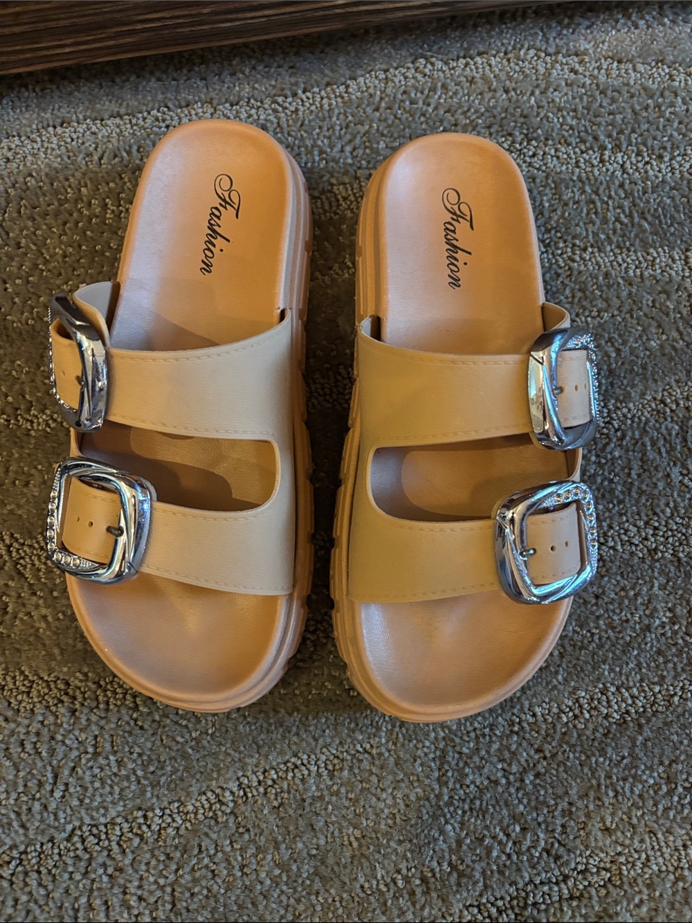 SHEIN Tan Platform Slide Sandals with Silver Buckles - Picture 3 of 3